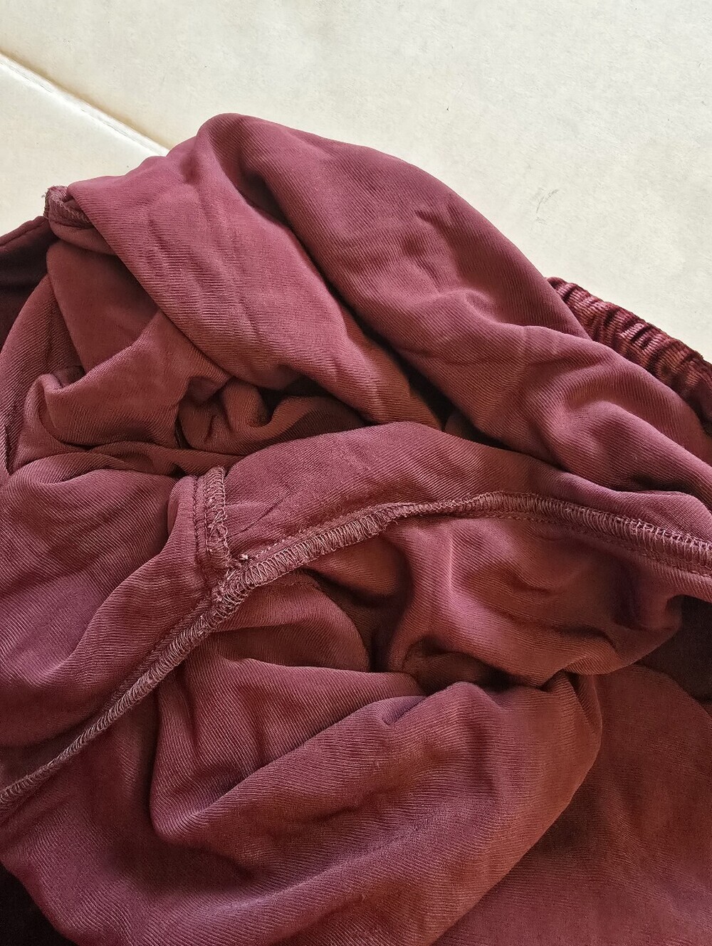 Faherty Stretch Silk Velvet Genevieve Pant Maroon Banner Size Med - Picture 9 of 15